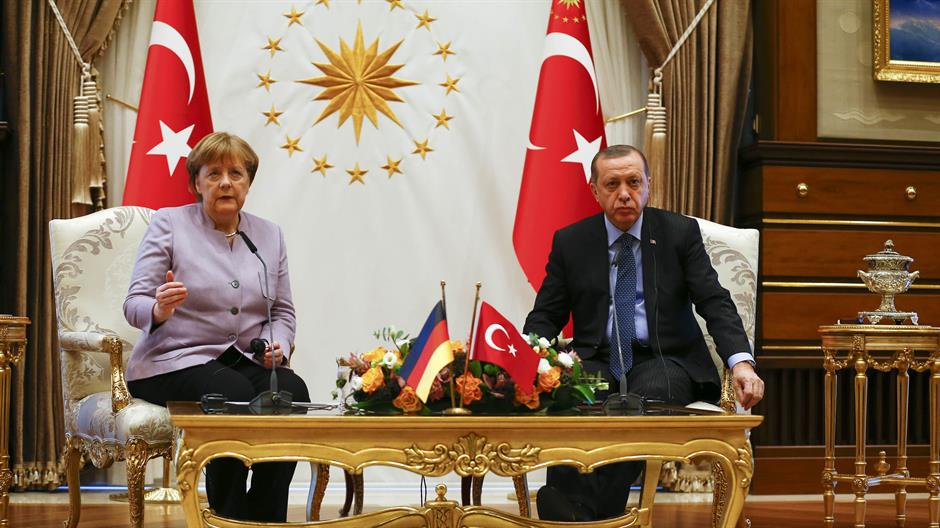 2017-02-02T135748Z_1834731465_LR1ED2212S1LT_RTRMADP_3_TURKEY-GERMANY