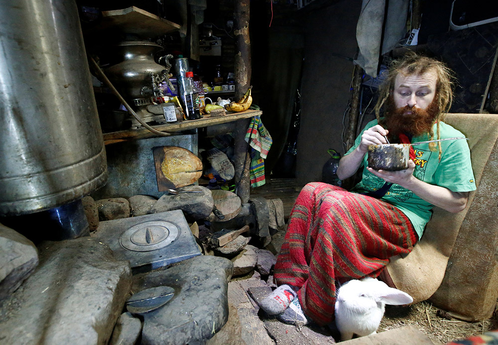 2017-02-03T170608Z_1594788057_RC1251B8A8F0_RTRMADP_3_RUSSIA-HOBBIT