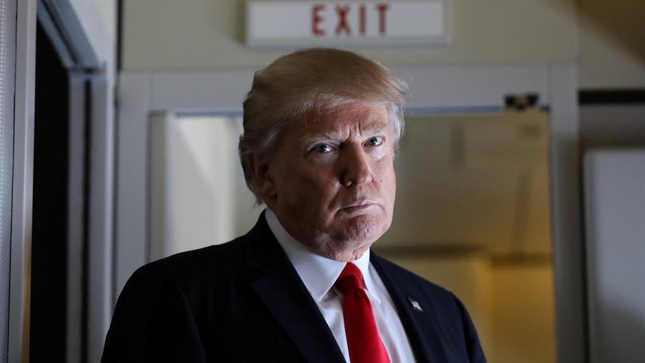 2017-02-03T215559Z_1743067051_RC1D317F28A0_RTRMADP_3_USA-TRUMP