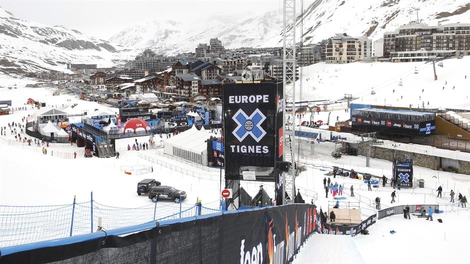 2017-02-13T121747Z_259582172_LR1ED2D0Y5C9A_RTRMADP_3_FRANCE-AVALANCHE