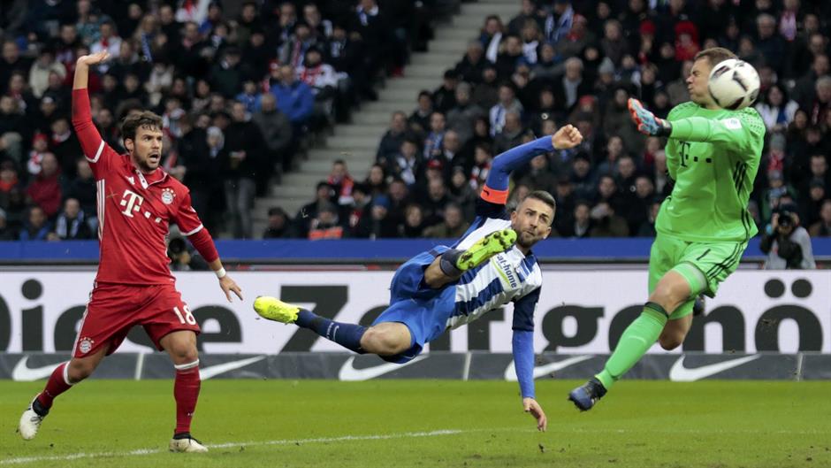 2017-02-18T152009Z_62637016_LR1ED2I16L9NW_RTRMADP_3_SOCCER-GERMANY-BER-BAY