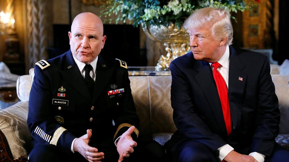 2017-02-20T205641Z_301188999_RC1E6D6E9910_RTRMADP_3_USA-SECURITY-TRUMP
