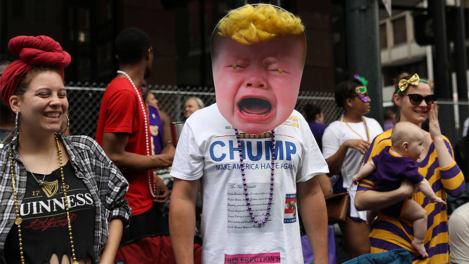 2017-03-01T000724Z_591776105_RC1B47F28310_RTRMADP_3_USA-MARDI-GRAS 11