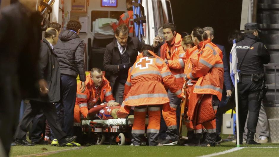 2017-03-02T221209Z_1115911487_LR1ED321PNX7I_RTRMADP_3_SOCCER-SPAIN-COR-ATM