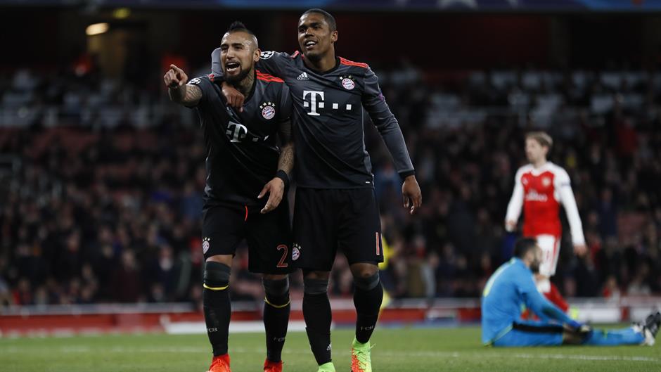 2017-03-07T213304Z_131923984_MT1ACI14762397_RTRMADP_3_SOCCER-CHAMPIONS-ARS-BAY