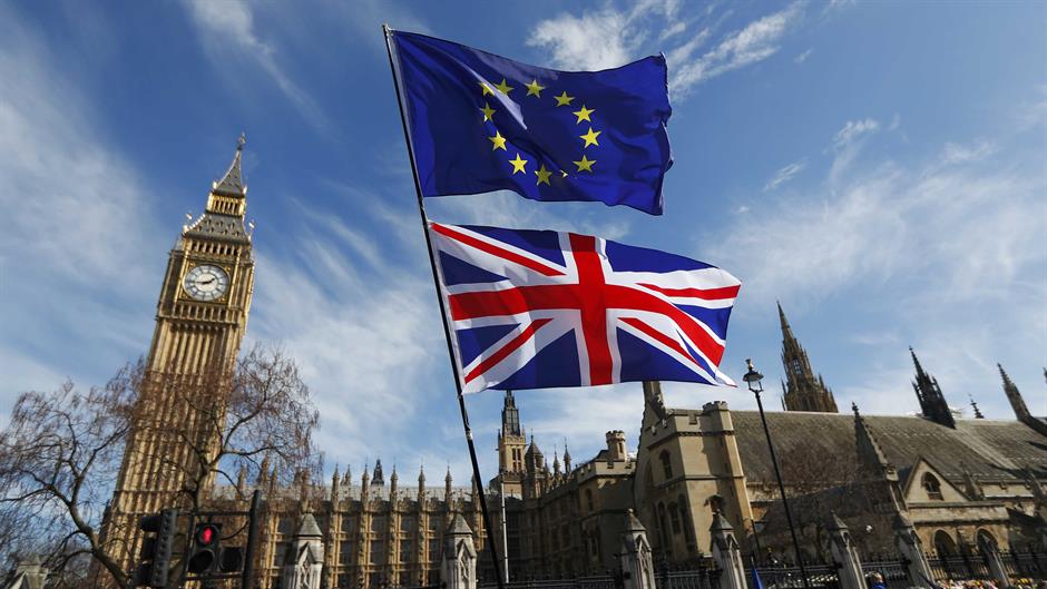 2017-03-25T135529Z_353268941_LR1ED3P12O3J9_RTRMADP_3_BRITAIN-EU