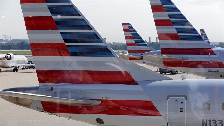 2017-03-28T015328Z_1339138757_RC187CA13F20_RTRMADP_3_CHINA-SOUTHERN-AMERICAN-AIRLINES