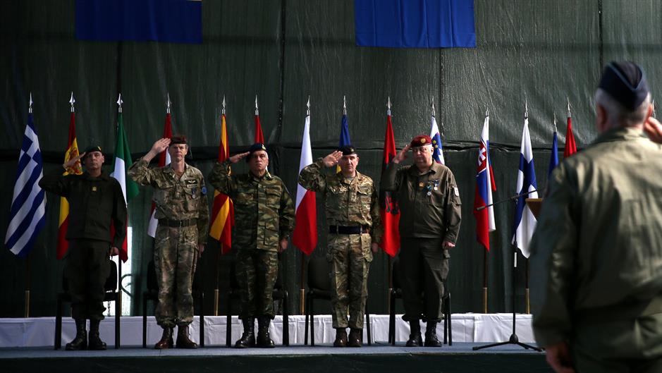 2017-03-28T125139Z_718598691_RC1F703C8FB0_RTRMADP_3_BOSNIA-EUFOR