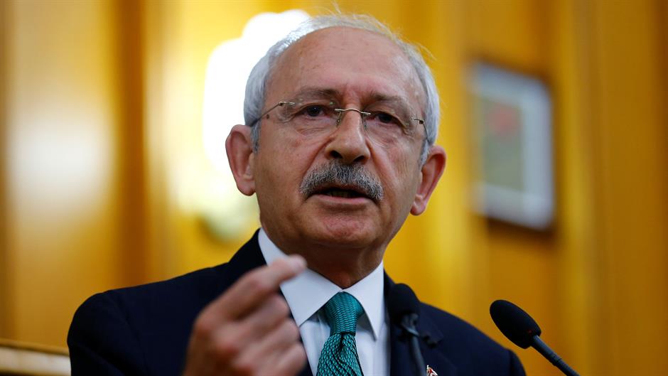 2017-04-18T111955Z_213614559_RC1A0CE99F70_RTRMADP_3_TURKEY-POLITICS