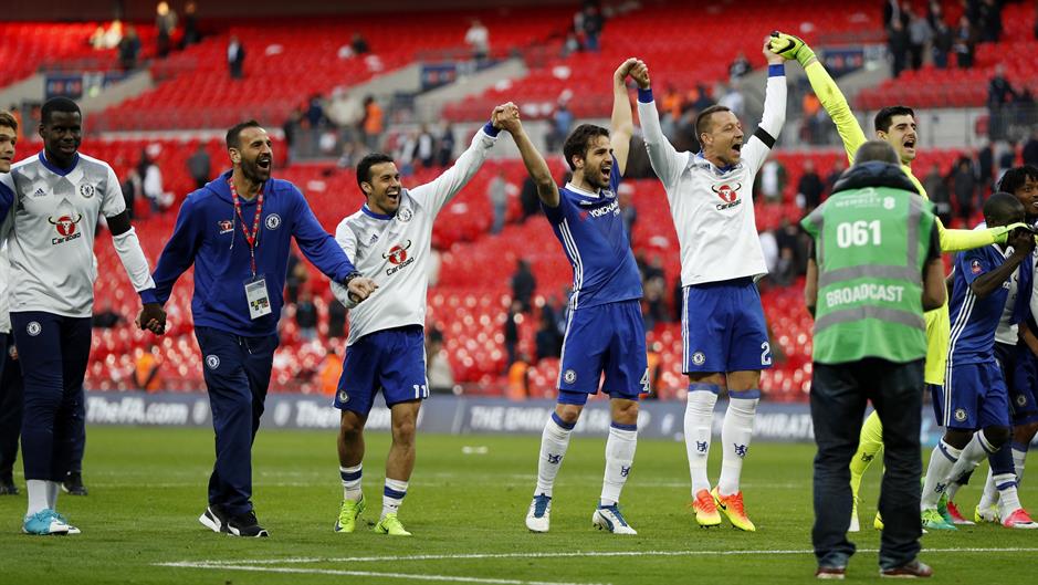 2017-04-22T182138Z_135886898_MT1ACI14783095_RTRMADP_3_SOCCER-ENGLAND-TOT-CHE