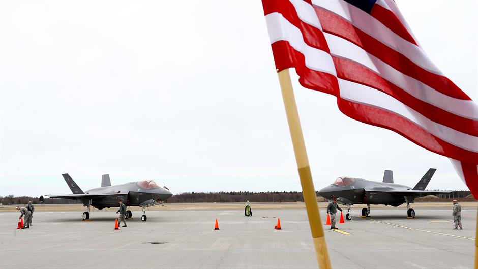 2017-04-25T132610Z_2136270525_RC141C1EB120_RTRMADP_3_USA-RUSSIA-ESTONIA