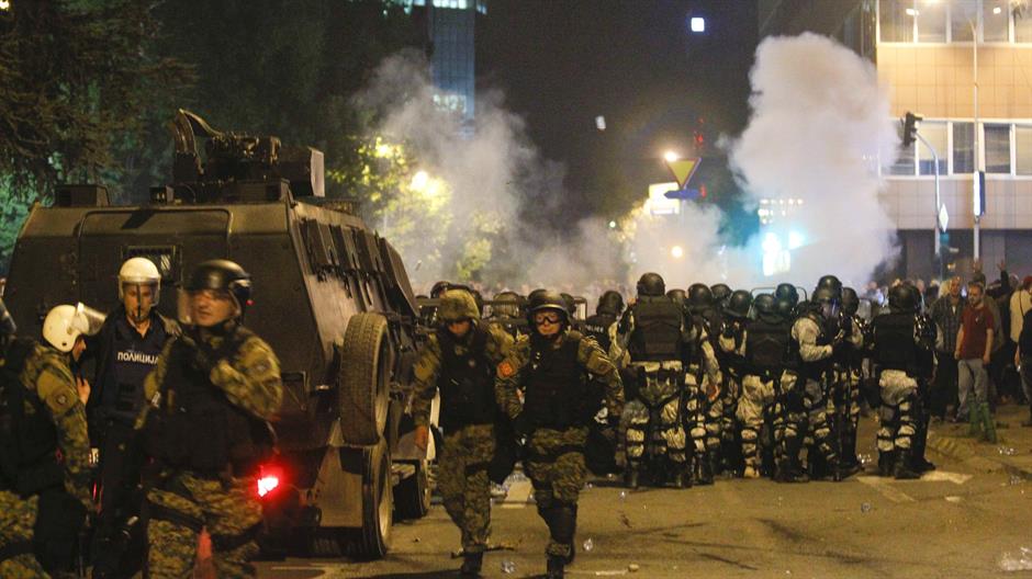 2017-04-27T203055Z_2032151853_UP1ED4R1KZIDB_RTRMADP_3_MACEDONIA-POLITICS