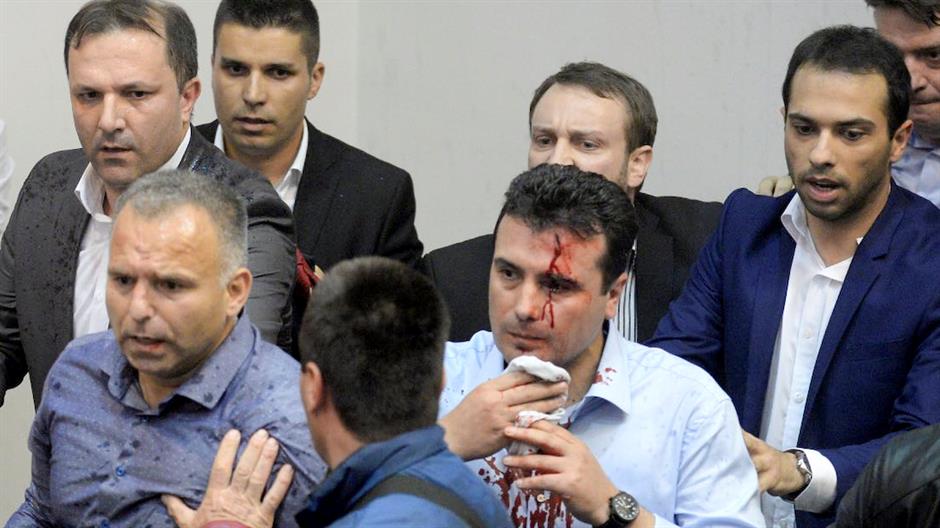 2017-04-27T212935Z_327298165_RC18063B2F60_RTRMADP_3_MACEDONIA-POLITICS