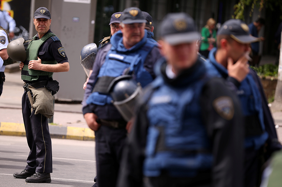 2017-04-28T103802Z_847905340_RC1FF05DCAF0_RTRMADP_3_MACEDONIA-POLITICS