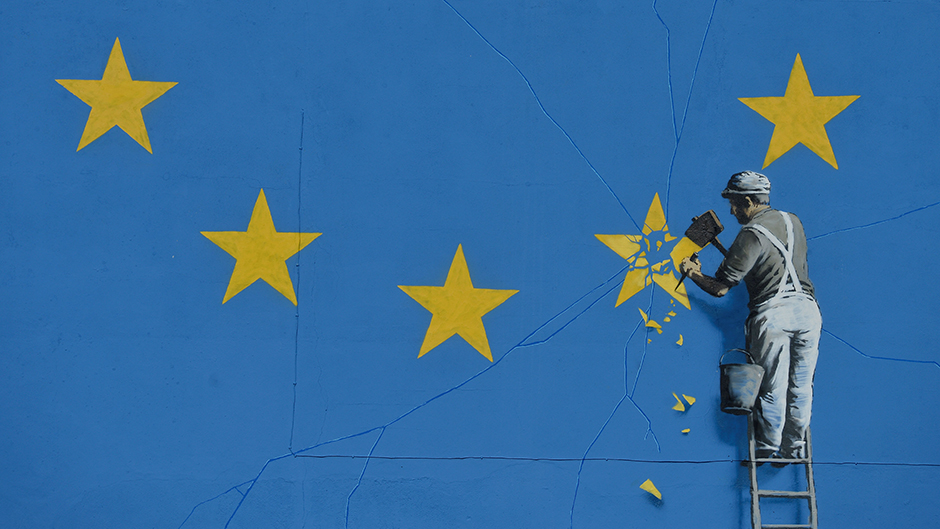 2017-05-07T162132Z_719665453_RC1601497DD0_RTRMADP_3_BRITAIN-BANKSY-EU