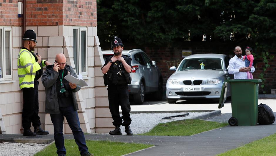 2017-05-23T131006Z_688527989_RC1A078DB680_RTRMADP_3_BRITAIN-SECURITY-MANCHESTER