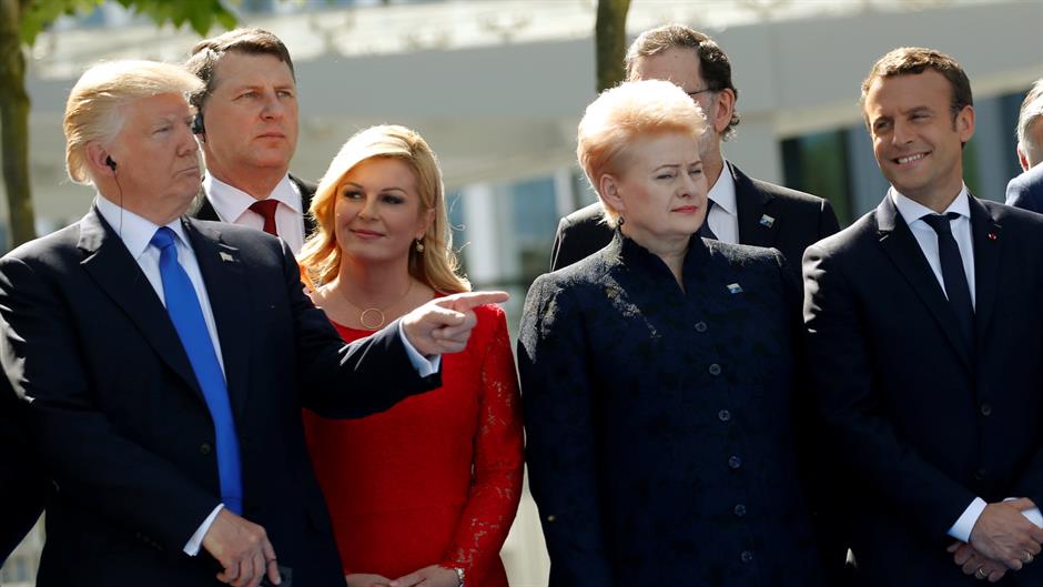 2017-05-25T175655Z_1329225512_RC1CA62A85B0_RTRMADP_3_USA-TRUMP-NATO