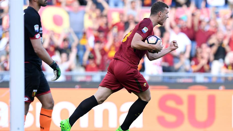 2017-05-28T163327Z_365396087_RC18816BDE70_RTRMADP_3_SOCCER-ITALY-ROM-GEN