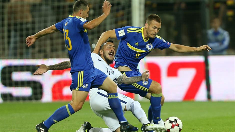 2017-06-09T190042Z_1920358181_UP1ED691GT5VP_RTRMADP_3_SOCCER-WORLDCUP-BIH-GRE