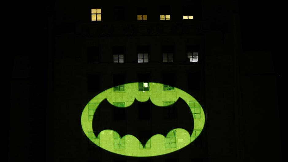 2017-06-16T070427Z_1935472648_RC1674EA68D0_RTRMADP_3_PEOPLE-ADAMWEST