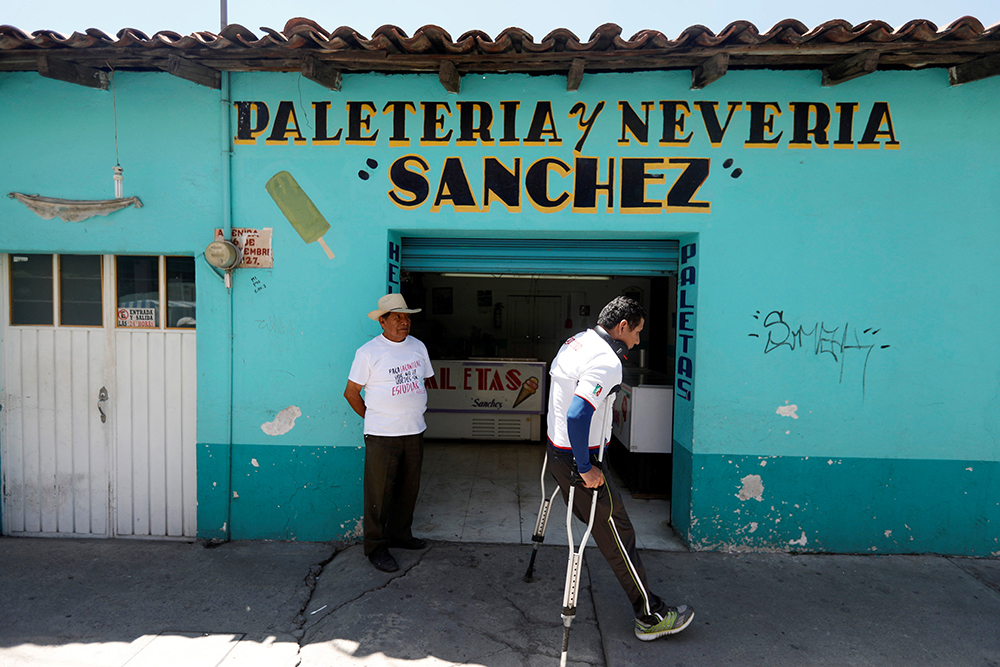 2017-06-23T235109Z_587477631_RC1D349114F0_RTRMADP_3_MEXICO-FOOD