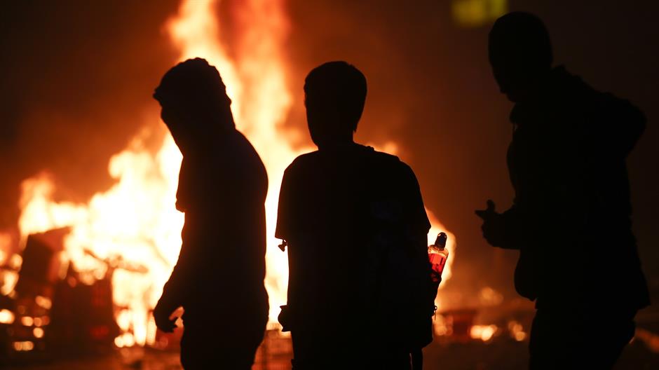 2017-07-07T201823Z_874446770_UP1ED771KEM3K_RTRMADP_3_G20-GERMANY-PROTEST