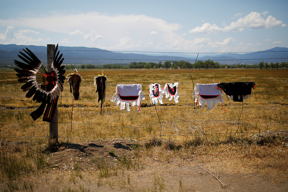 2017-07-09T034617Z_1068765326_RC1A70FF1E80_RTRMADP_3_NEW-MEXICO-NATIVE-AMERICAN