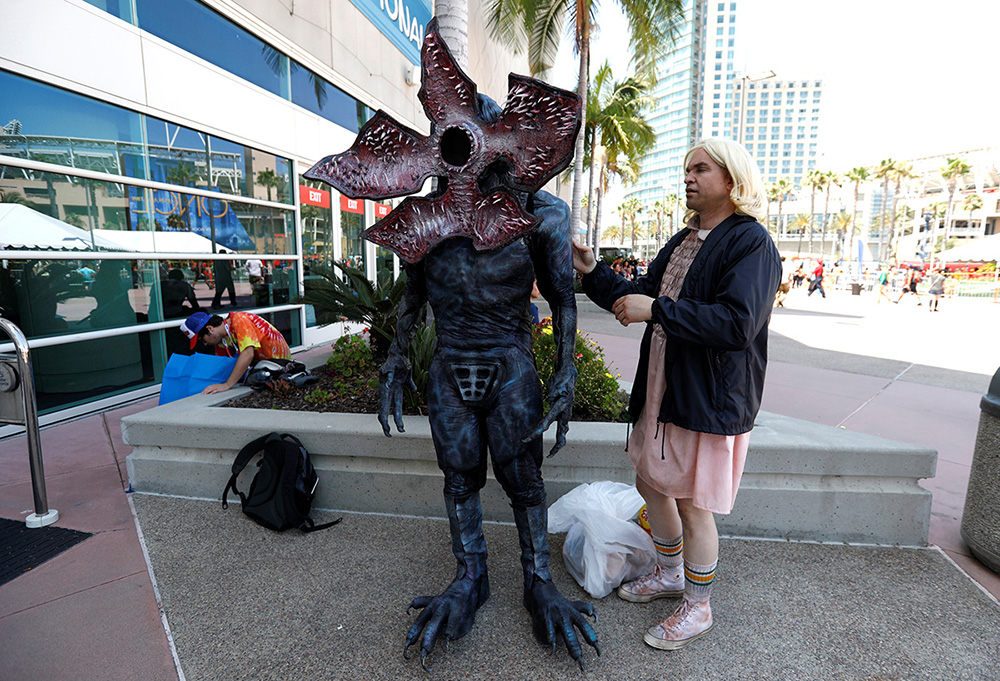 2017-07-21T005747Z_803162022_RC1897A58560_RTRMADP_3_FILM-COMICCON