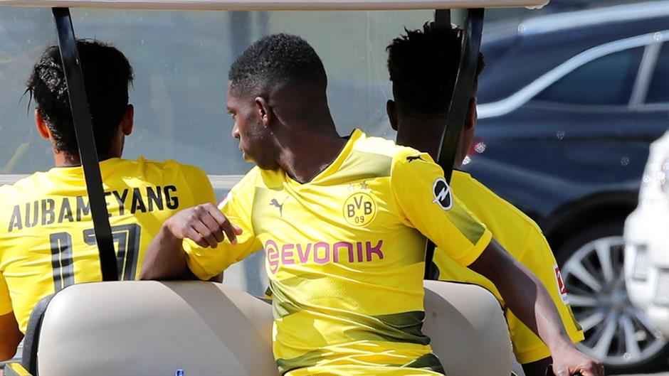 2017-08-09T123622Z_1011546370_RC15D3B34D10_RTRMADP_3_SOCCER-GERMANY-BORUSSIA-DORTMUND