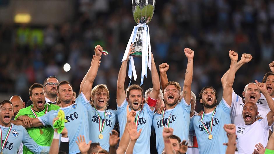2017-08-13T220122Z_1190806908_RC1E2D0C0040_RTRMADP_3_SOCCER-ITALY-SUPER-CUP