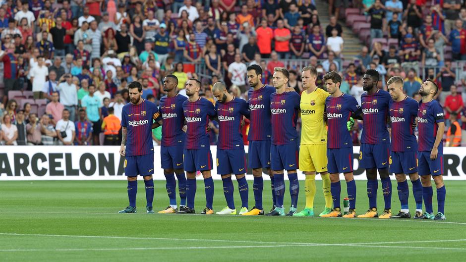 2017-08-20T215117Z_1892624336_RC11C15CFA00_RTRMADP_3_SOCCER-SPAIN-FCB-BET