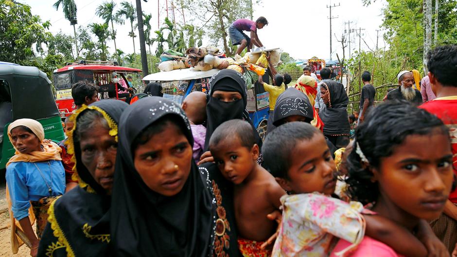 2017-08-29T110711Z_1911717119_RC1314444D80_RTRMADP_3_MYANMAR-ROHINGYA-BANGLADESH