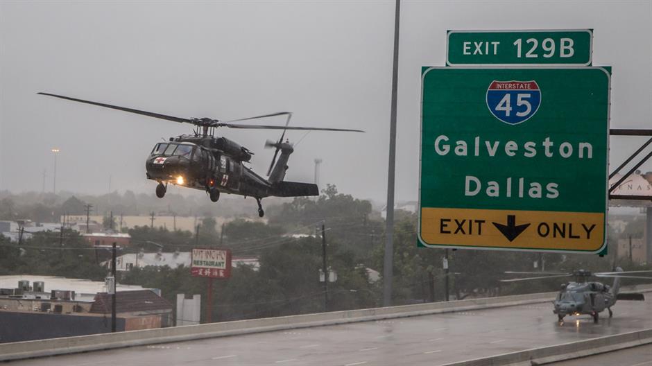 2017-08-30T024718Z_693889661_RC1F25B535E0_RTRMADP_3_STORM-HARVEY