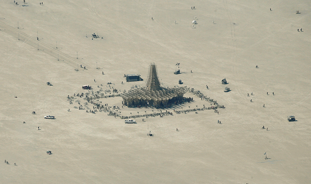 2017-09-01T215628Z_990162985_RC127E770470_RTRMADP_3_USA-BURNINGMAN