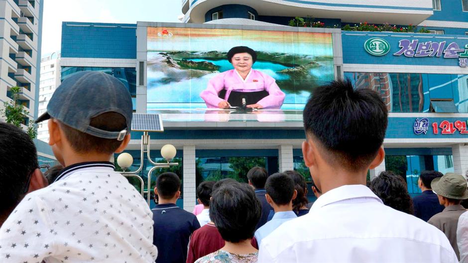 2017-09-03T112158Z_1695693088_RC18DC183100_RTRMADP_3_NORTHKOREA-MISSILES