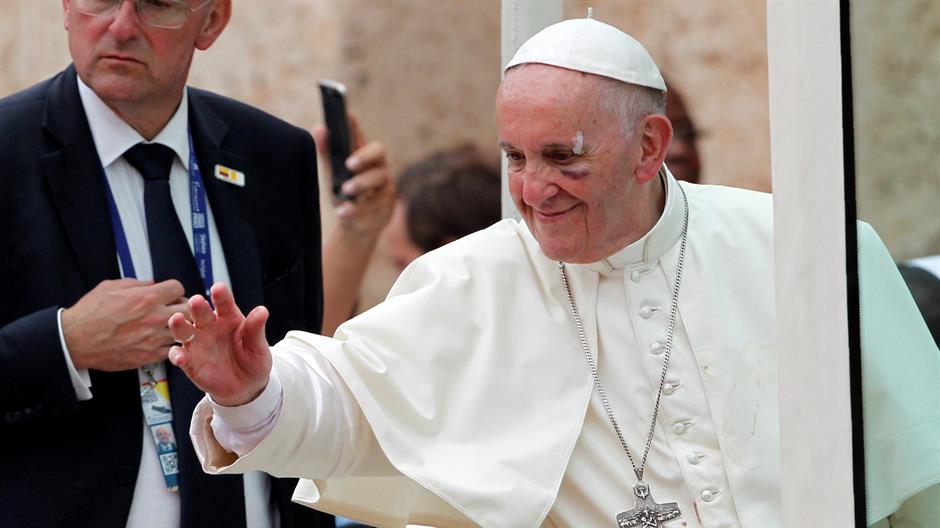 2017-09-10T180033Z_1166545855_RC1C42E94000_RTRMADP_3_POPE-EYE