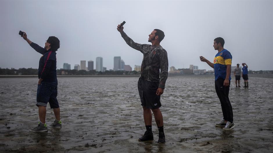 2017-09-10T191010Z_700531894_RC156304EB60_RTRMADP_3_STORM-IRMA