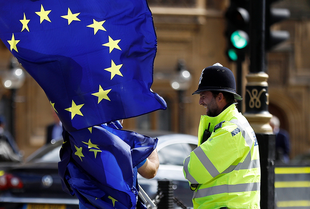 REUTERS/Peter Nicholls