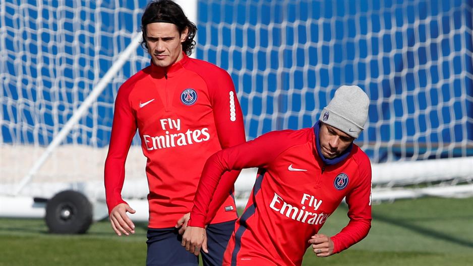 2017-09-21T094344Z_994349605_RC140217B0D0_RTRMADP_3_SOCCER-FRANCE-PSG