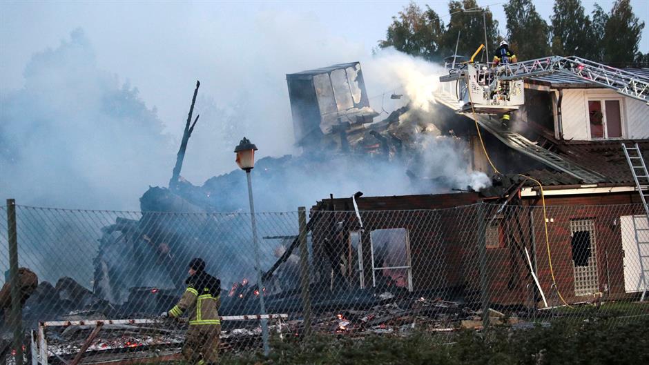 2017-09-26T070909Z_644369421_RC13048FF440_RTRMADP_3_SWEDEN-FIRE