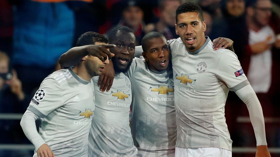 2017-09-27T191957Z_955886115_RC15C742C970_RTRMADP_3_SOCCER-CHAMPIONS-CSK-MUN