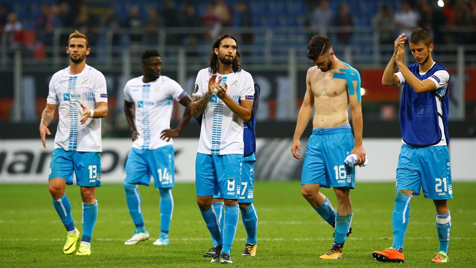 2017-09-28T210707Z_1868263601_RC1A7B96C240_RTRMADP_3_SOCCER-EUROPA-MIL-RIJ