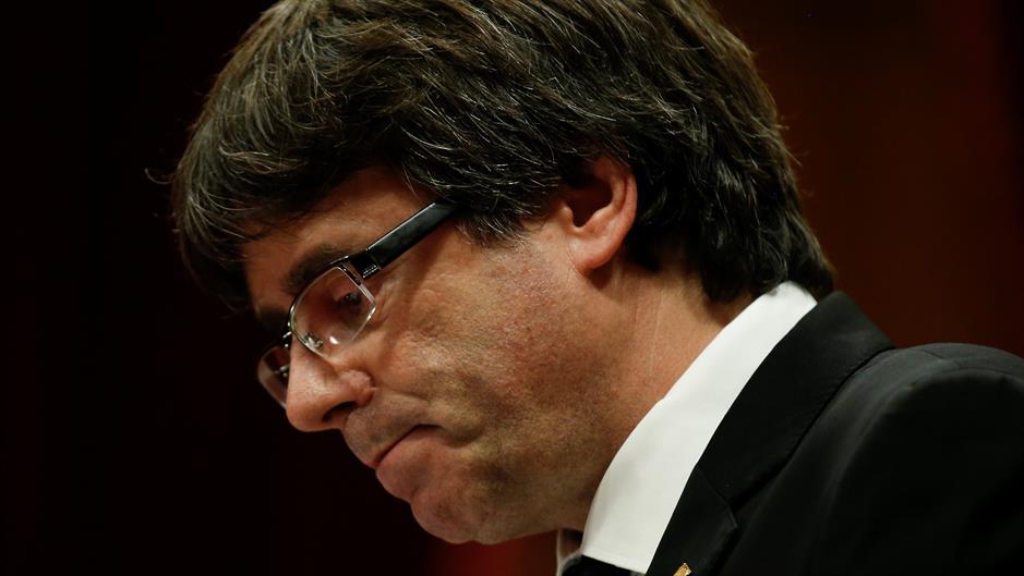 2017-10-10T184553Z_1759993502_RC1851139FC0_RTRMADP_3_SPAIN-POLITICS-CATALONIA