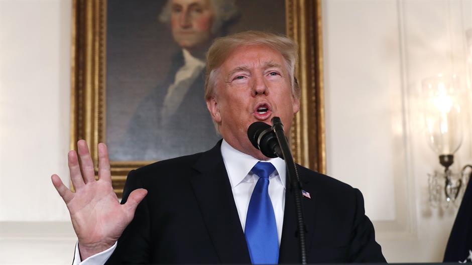 2017-10-13T172343Z_1499406012_HP1EDAD1CBIAI_RTRMADP_3_IRAN-NUCLEAR-TRUMP