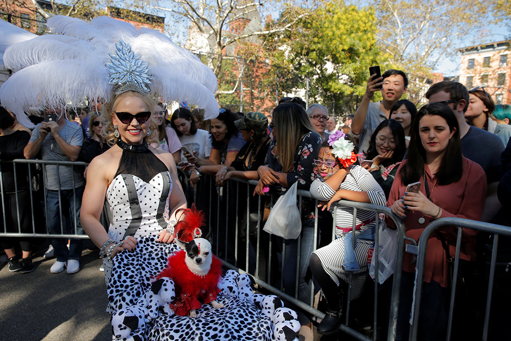 2017-10-21T204309Z_130803215_RC19E0372AD0_RTRMADP_3_USA-HALLOWEEN