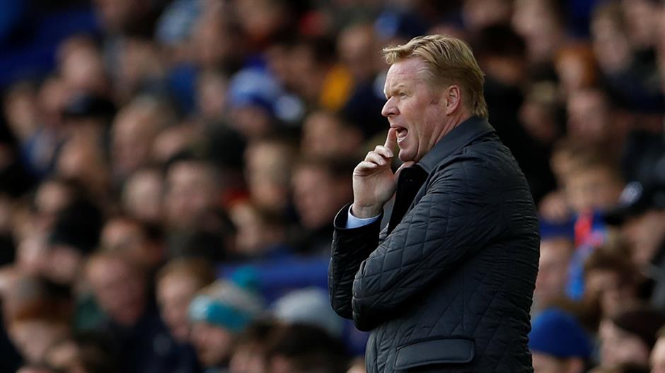 2017-10-22T141556Z_1232511091_RC1BA6F51F40_RTRMADP_3_SOCCER-ENGLAND-EVE-ARS