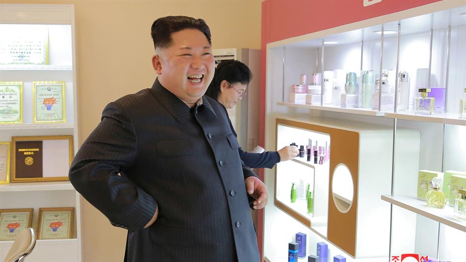 2017-10-28T233834Z_912307604_RC1F4FB13800_RTRMADP_3_NORTHKOREA-MISSILES