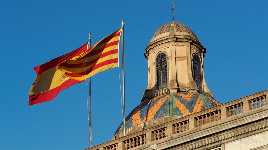 2017-10-30T073559Z_484899303_RC1B0EC8F940_RTRMADP_3_SPAIN-POLITICS-CATALONIA