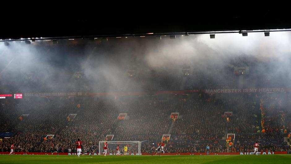 2017-10-31T222738Z_926148905_RC1404E3F2C0_RTRMADP_3_SOCCER-CHAMPIONS-MUN-SLB