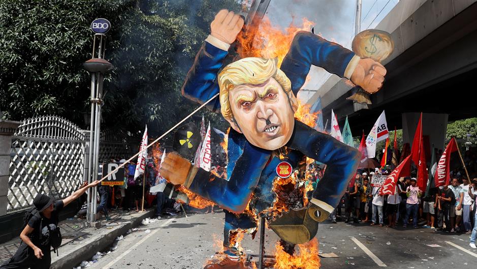 2017-11-13T072207Z_2089971135_RC1918BEB920_RTRMADP_3_ASEAN-SUMMIT